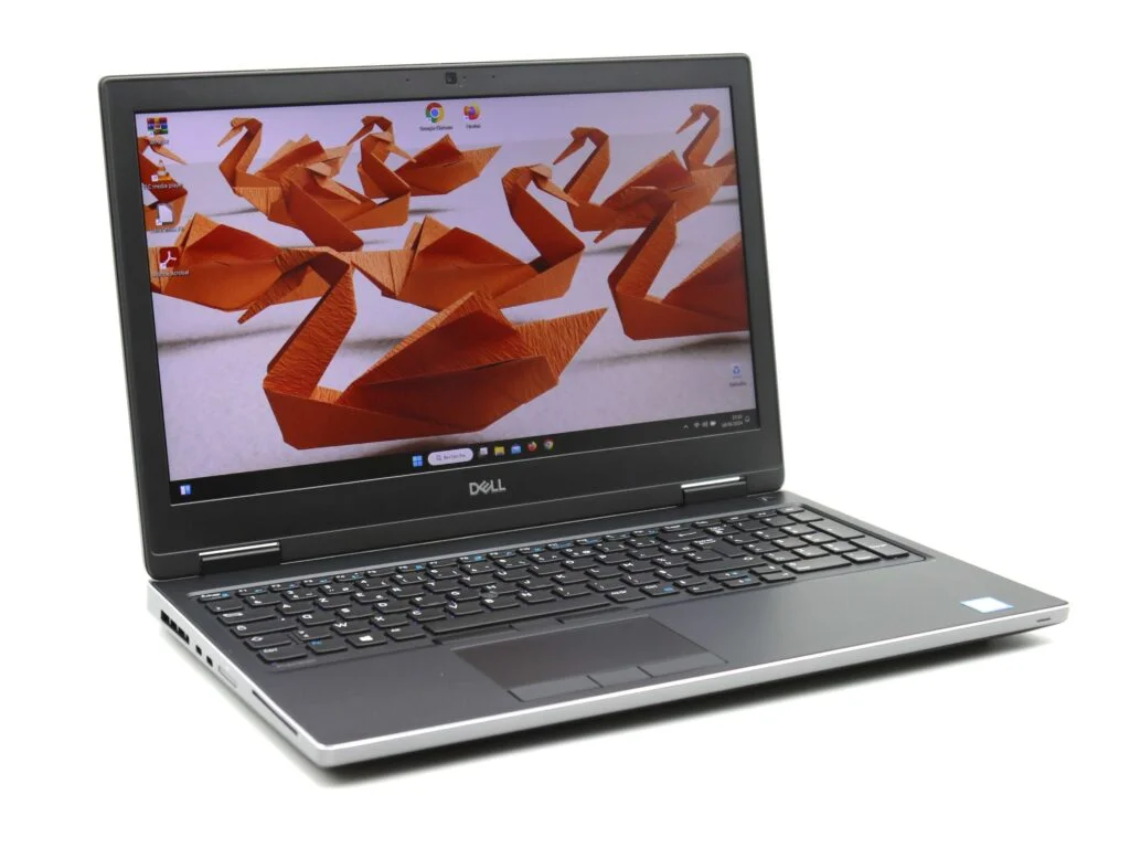 Ordinateur portable Dell Precision 7530 reconditionné, équipé de 32 Go de RAM, processeur Intel Core i7, et carte graphique Nvidia Quadro P1000. Idéal pour les professionnels de la création et les ingénieurs, offrant des performances puissantes et une capacité de traitement graphique avancée.