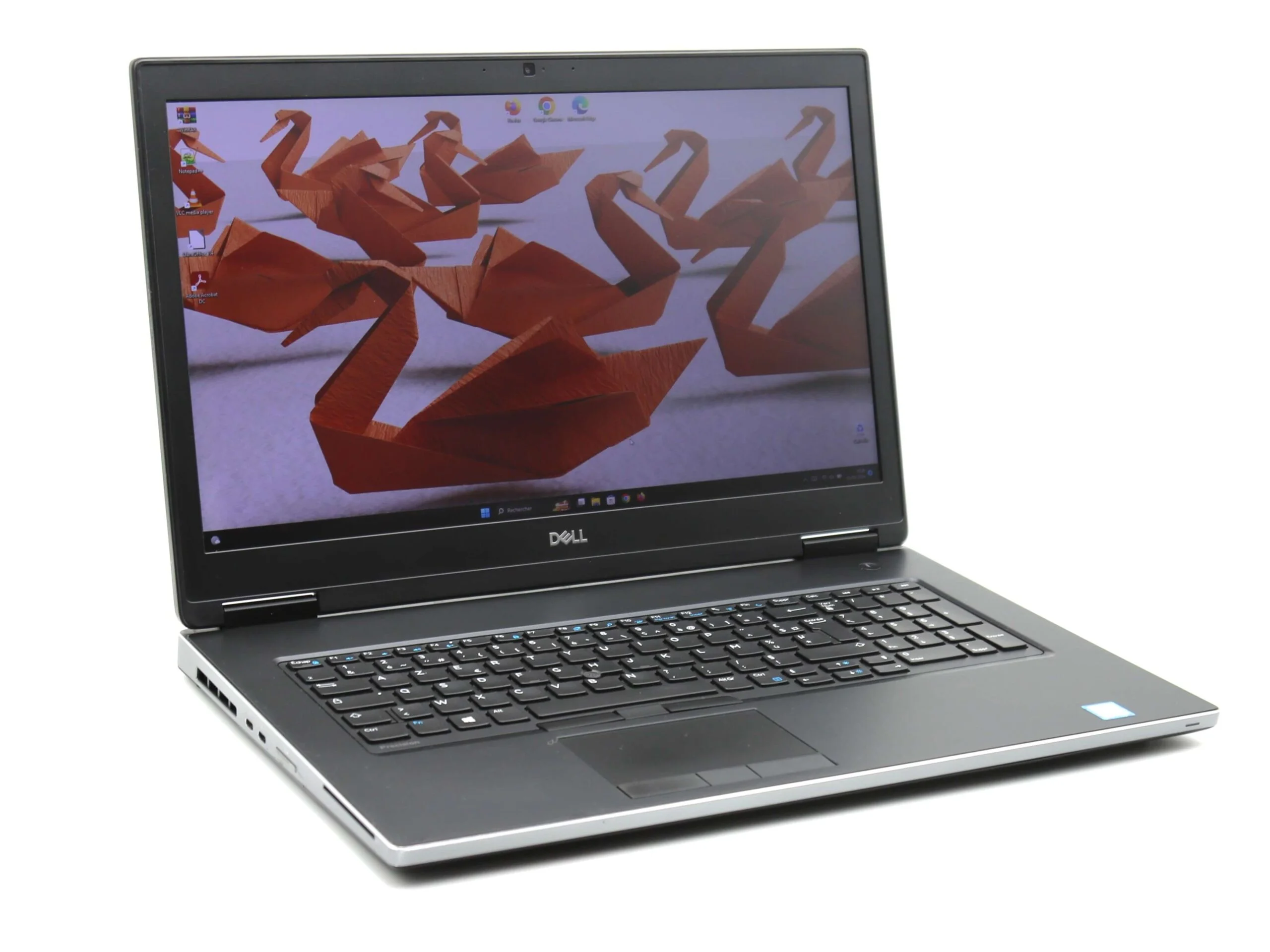 Ordinateur portable Dell Precision 7730 reconditionné, doté d'un processeur Intel Core i9, 32 Go de RAM, un disque dur de 1 To et une carte graphique dédiée Nvidia Quadro P4200. Parfait pour les professionnels nécessitant des performances élevées et une capacité graphique avancée.